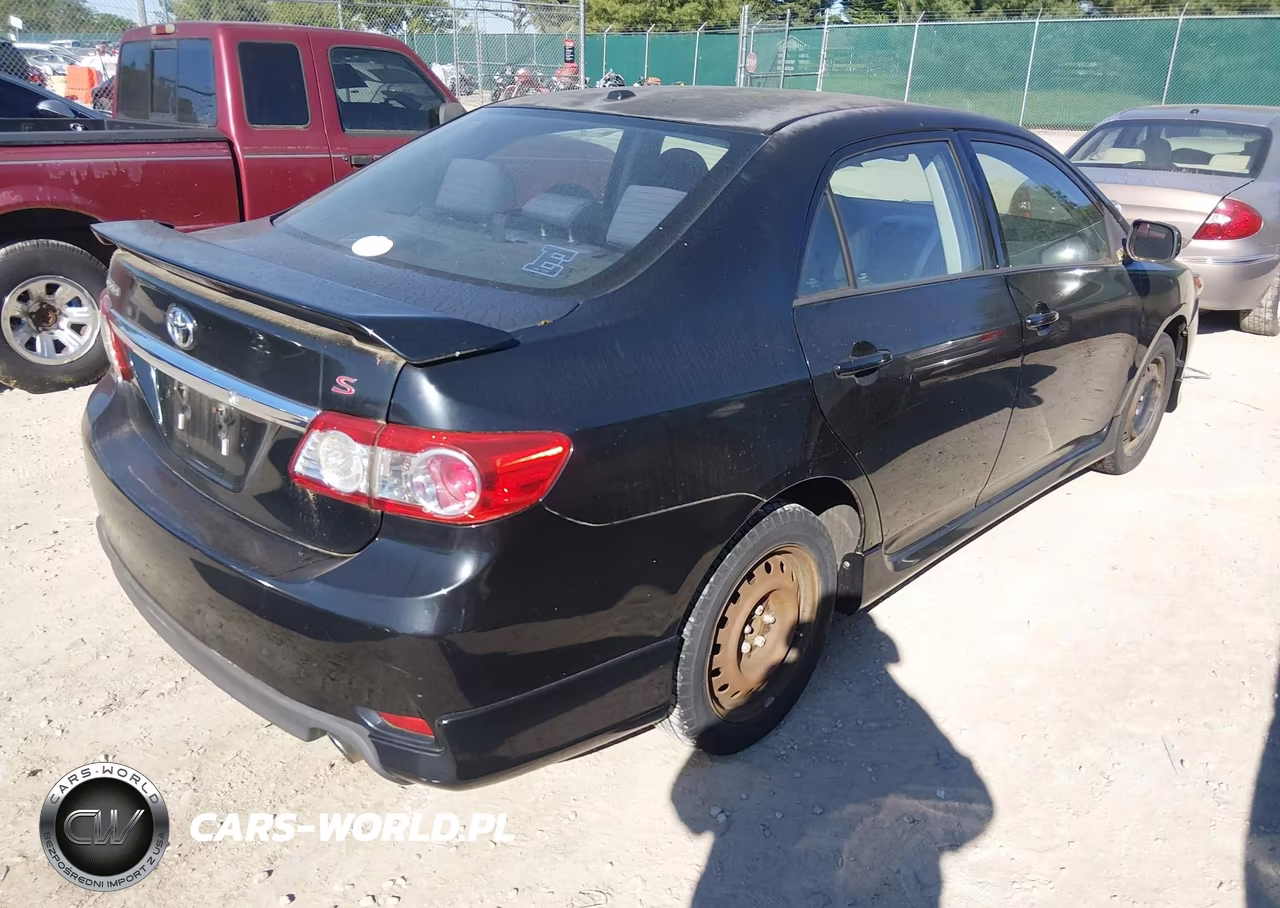 2011 Toyota Corolla S VIN:2T1BU4EE0BC602348 - 4