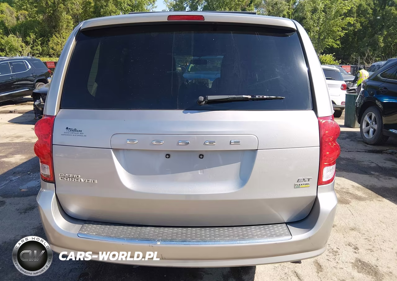 2017 Dodge Grand Caravan Sxt VIN:2C4RDGCG6HR580479 - 16