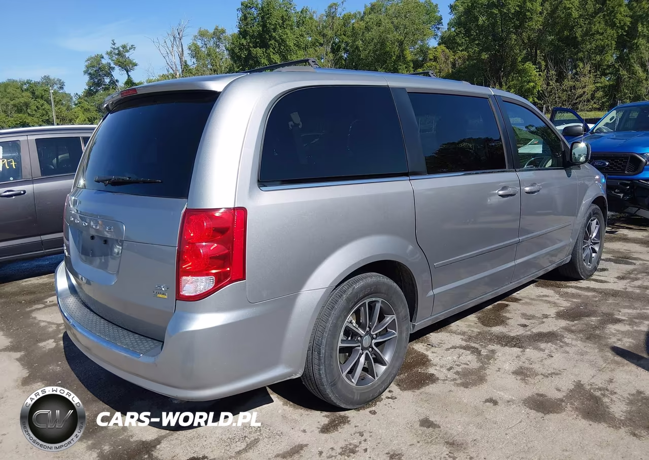2017 Dodge Grand Caravan Sxt VIN:2C4RDGCG6HR580479 - 4