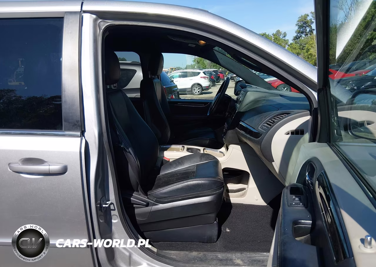 2017 Dodge Grand Caravan Sxt VIN:2C4RDGCG6HR580479 - 5