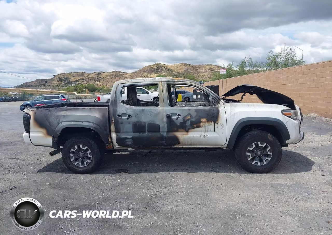 2018 Toyota Tacoma Trd Off Road VIN:3TMCZ5AN5JM180519 - 13