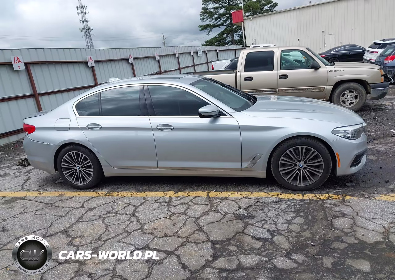 2018 BMW 530I VIN:WBAJA5C51JWA35733 - 13