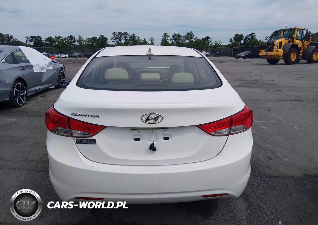 2012 Hyundai Elantra Gls VIN:5NPDH4AE0CH134090 - 16