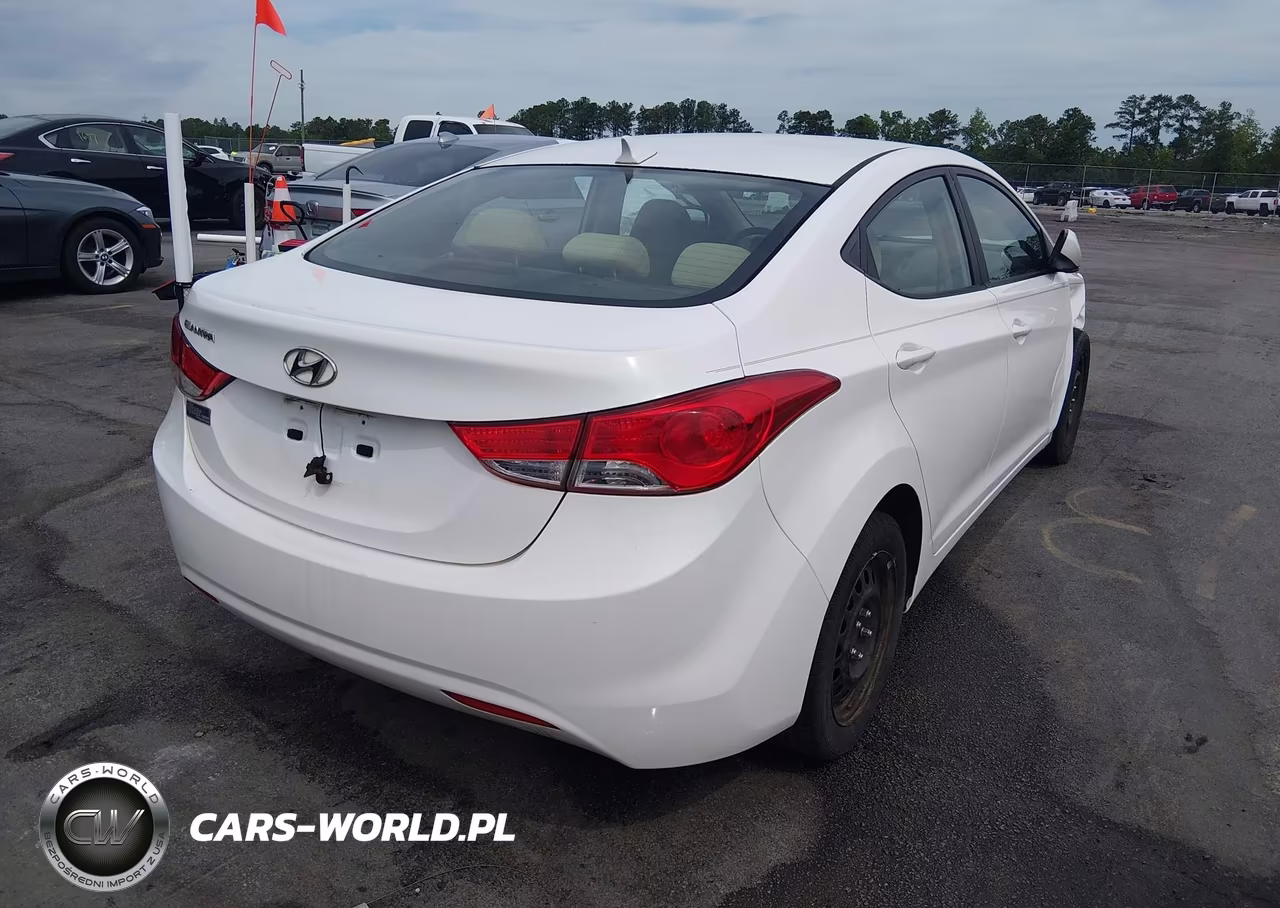 2012 Hyundai Elantra Gls VIN:5NPDH4AE0CH134090 - 4
