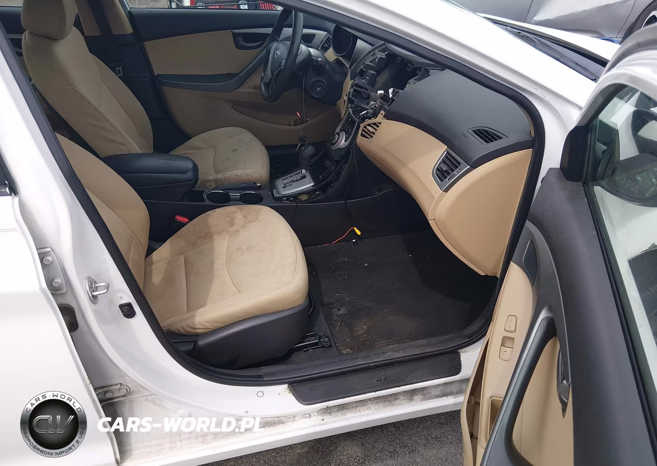 2012 Hyundai Elantra Gls VIN:5NPDH4AE0CH134090 - 5