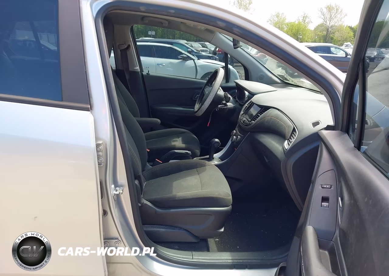 2018 Chevrolet Trax Ls VIN:KL7CJNSB3JB720529 - 5
