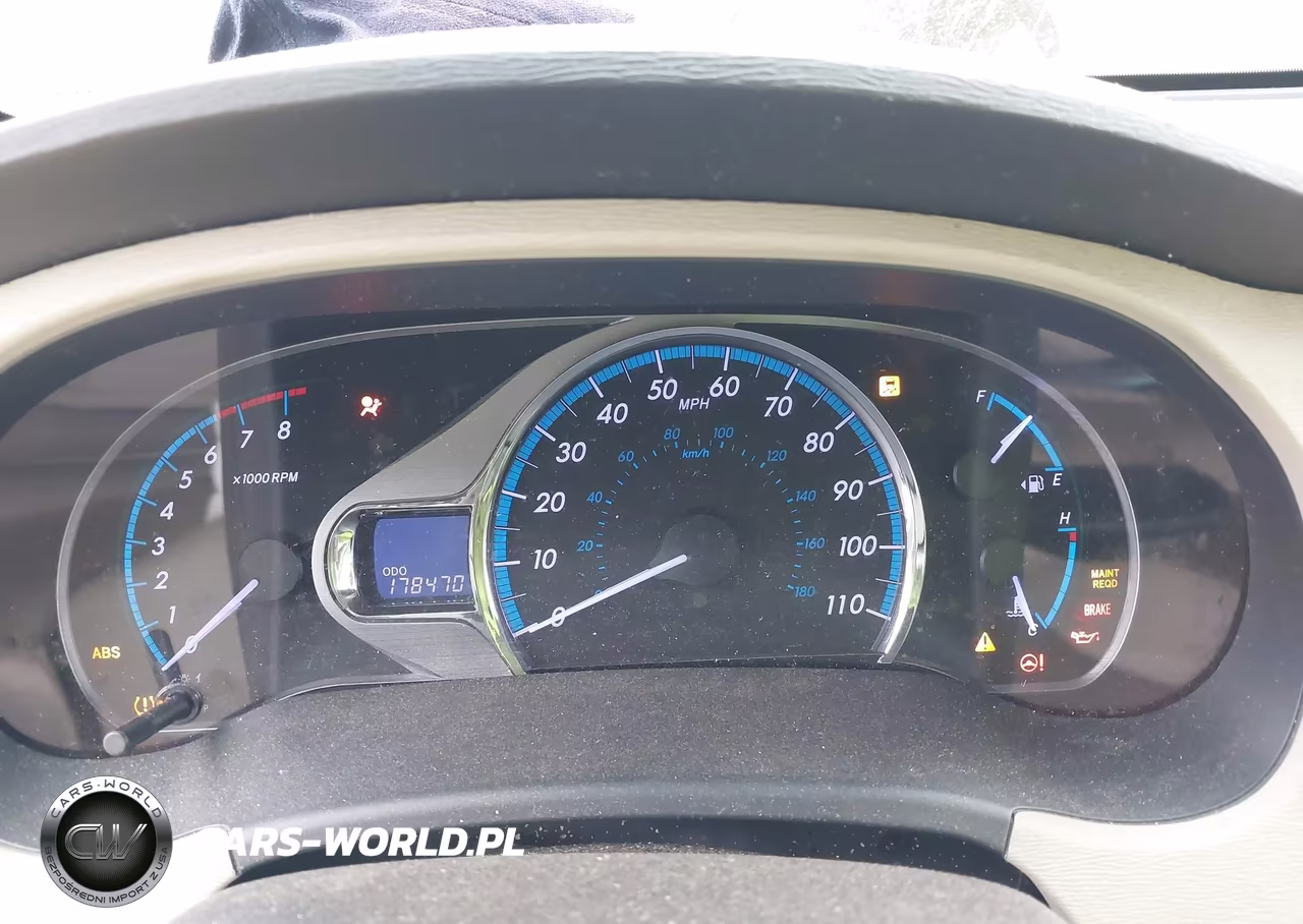 2011 Toyota Sienna Limited V6 VIN:5TDYK3DC7BS159052 - 7