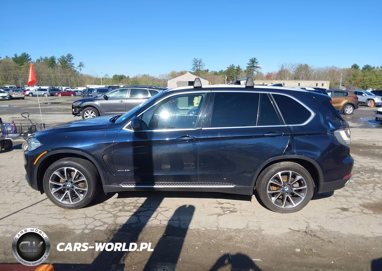2018 BMW X5 xDrive35I VIN:5UXKR0C59J0X97774 - 14