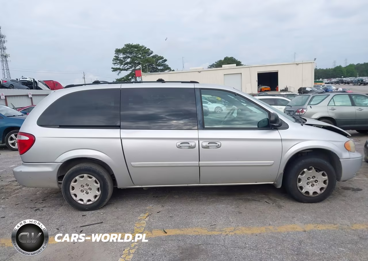 2004 Chrysler Town & Country Lx VIN:2C8GP44R64R508641 - 13