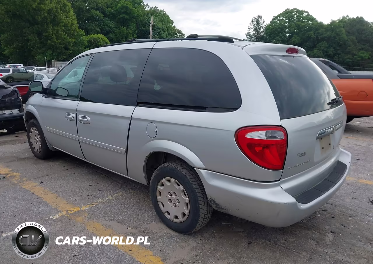 2004 Chrysler Town & Country Lx VIN:2C8GP44R64R508641 - 3