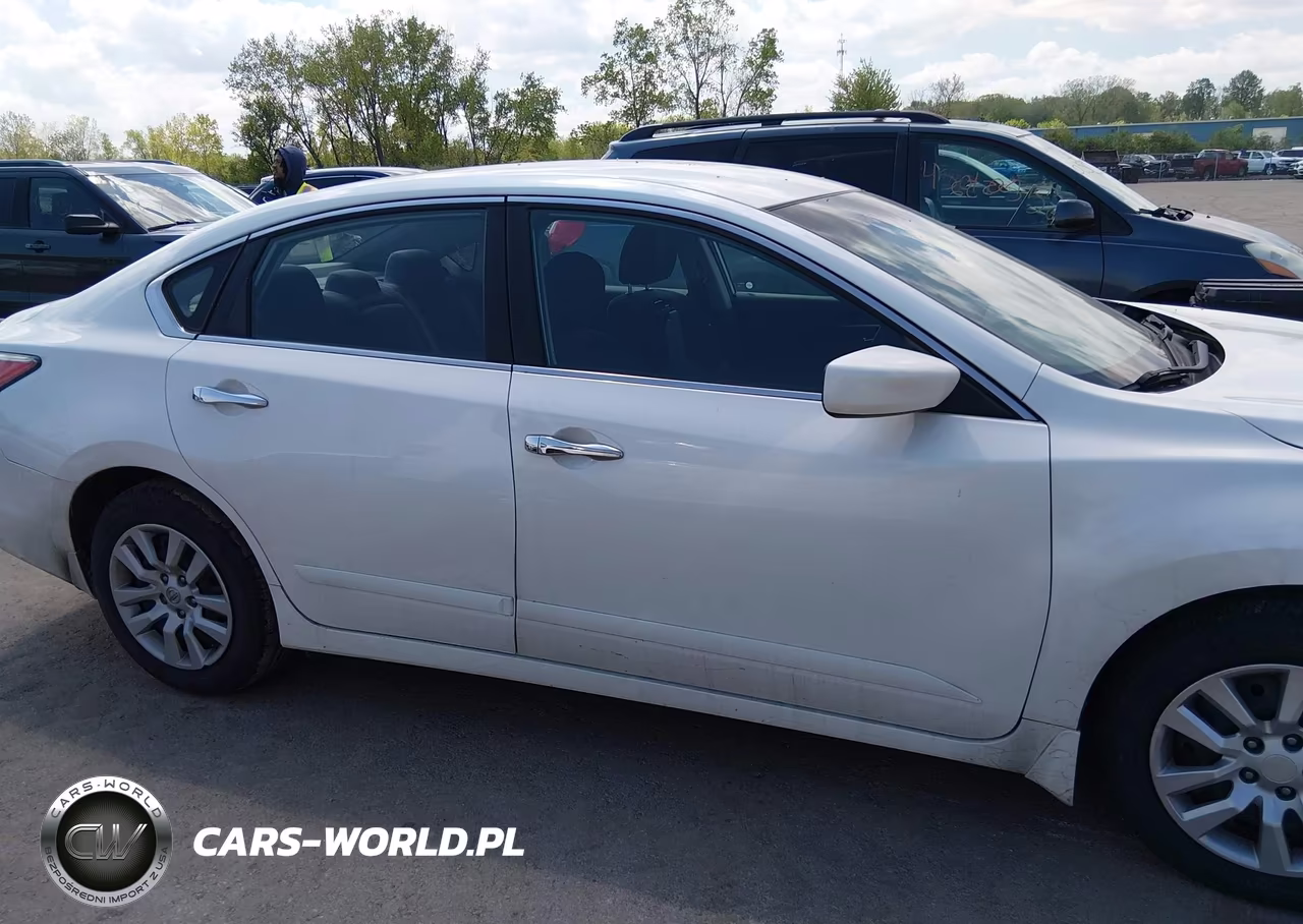 2014 Nissan Altima 2.5 S VIN:1N4AL3AP5EC421720 - 14