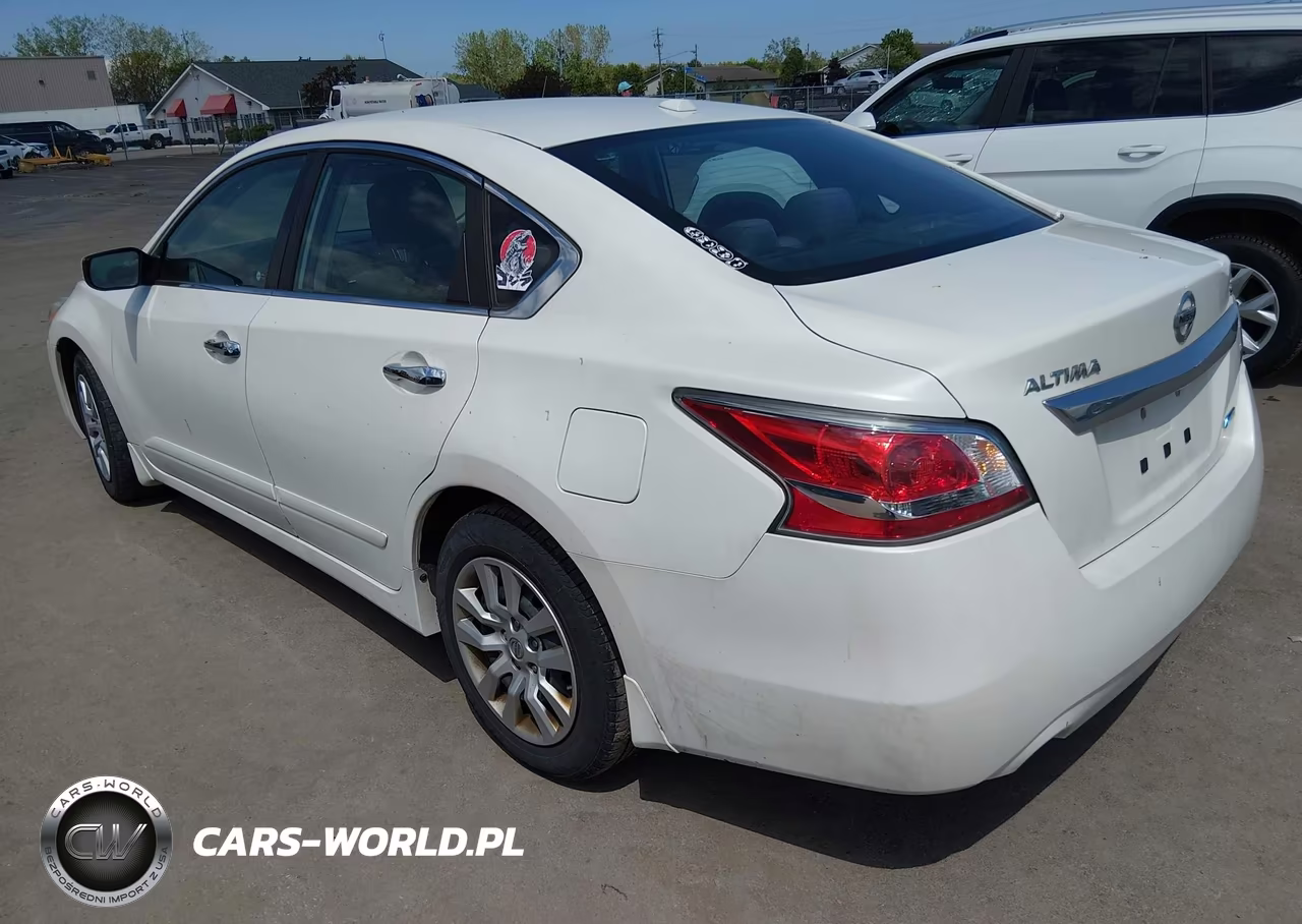 2014 Nissan Altima 2.5 S VIN:1N4AL3AP5EC421720 - 3