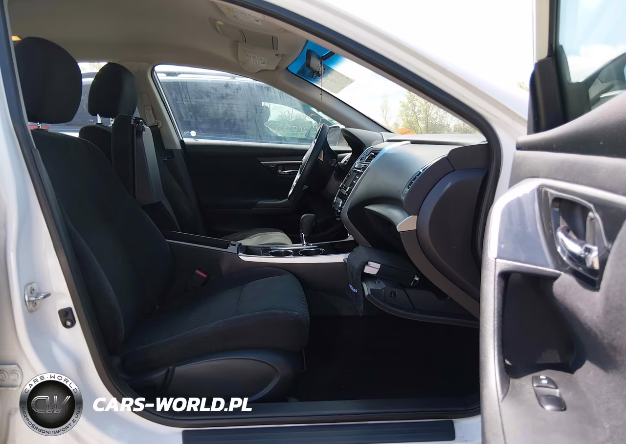 2014 Nissan Altima 2.5 S VIN:1N4AL3AP5EC421720 - 5
