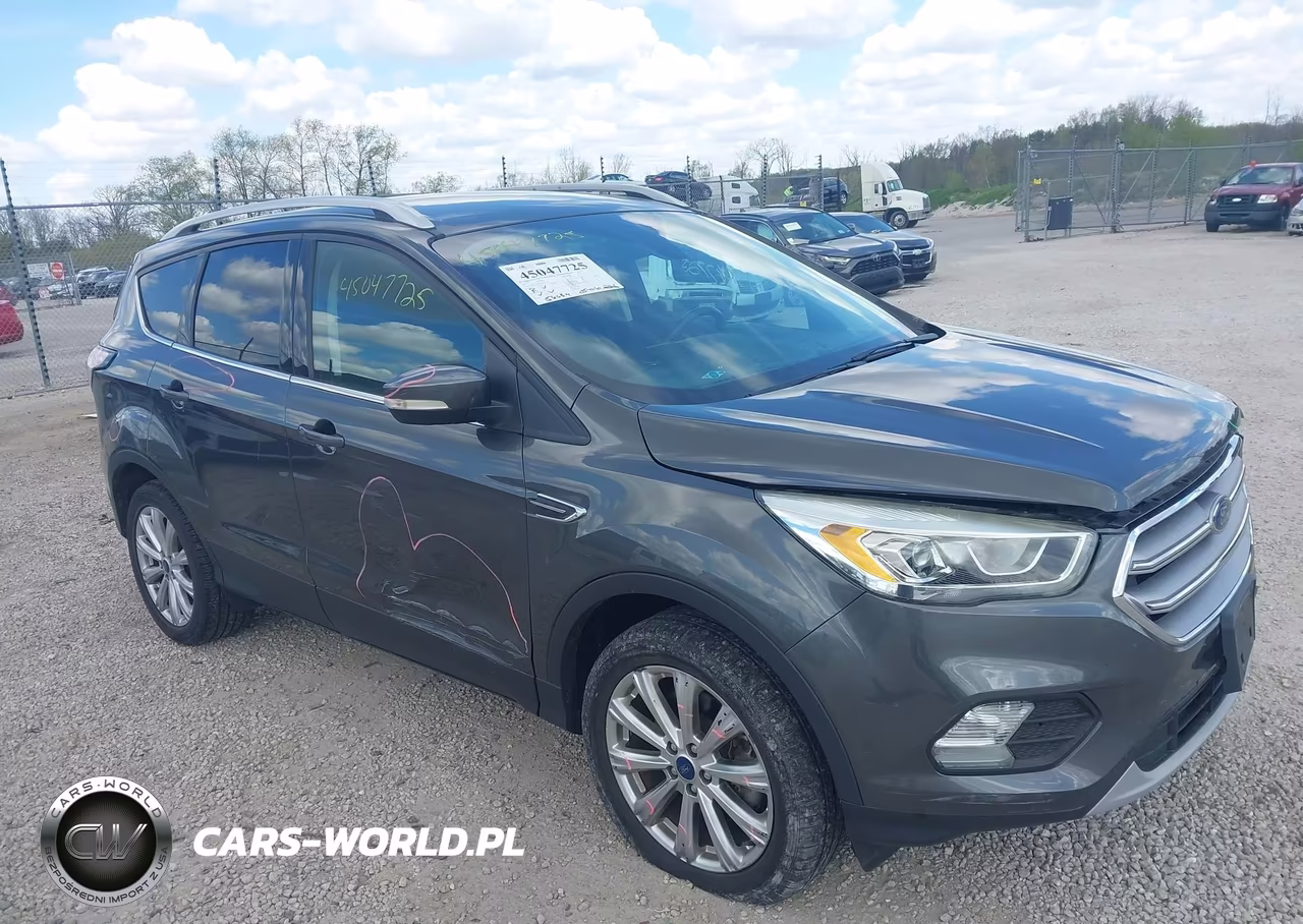2017 Ford Escape Titanium – zdjęcie 1 z 16
