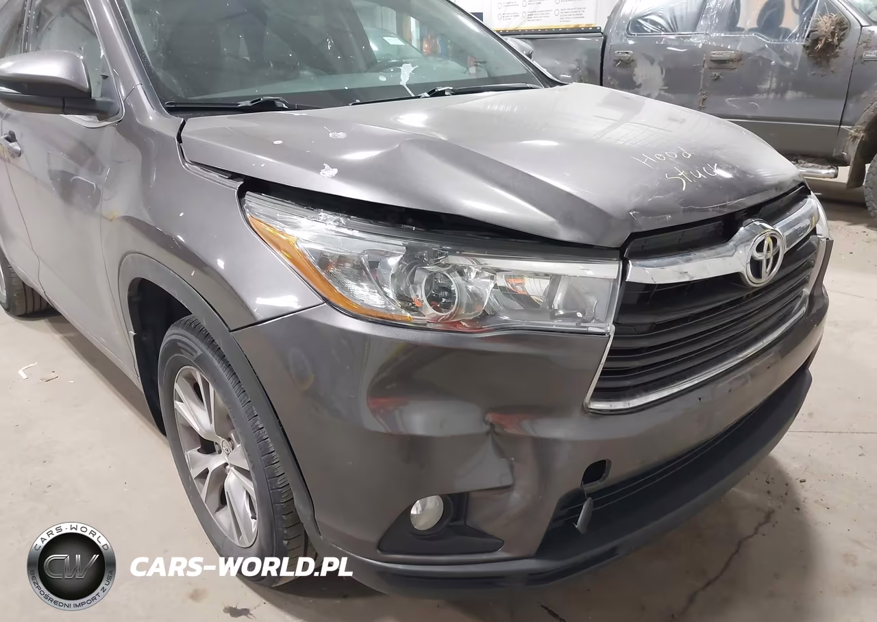 2015 Toyota Highlander Xle V6 VIN:5TDJKRFH9FS166877 - 6