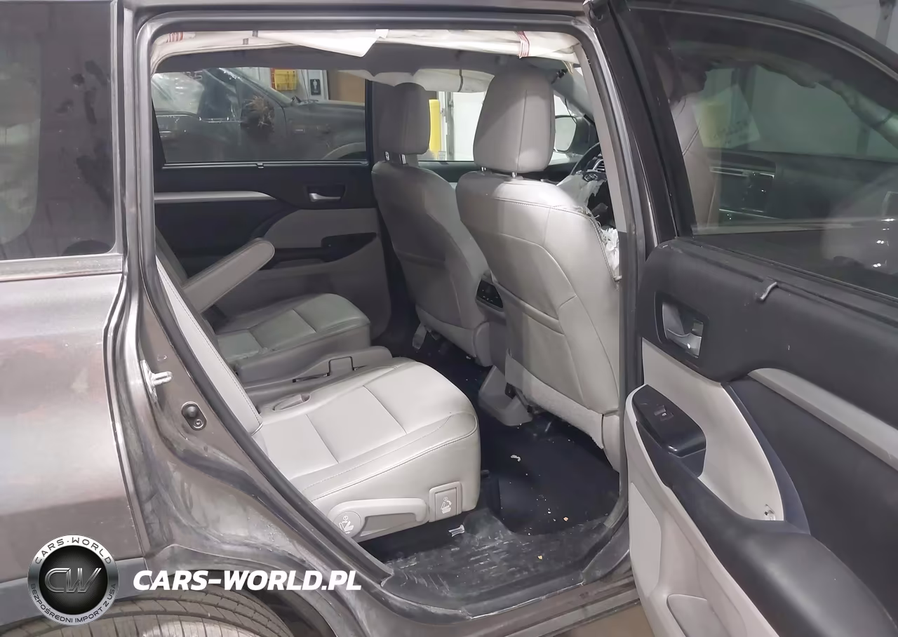 2015 Toyota Highlander Xle V6 VIN:5TDJKRFH9FS166877 - 8