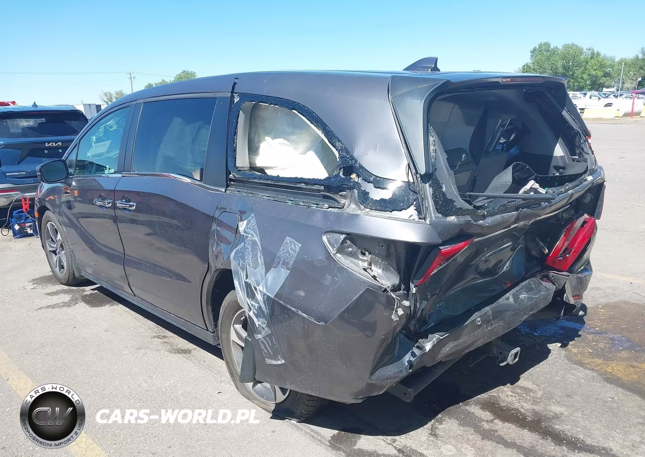 2019 Honda Odyssey Touring VIN:5FNRL6H86KB037361 - 3
