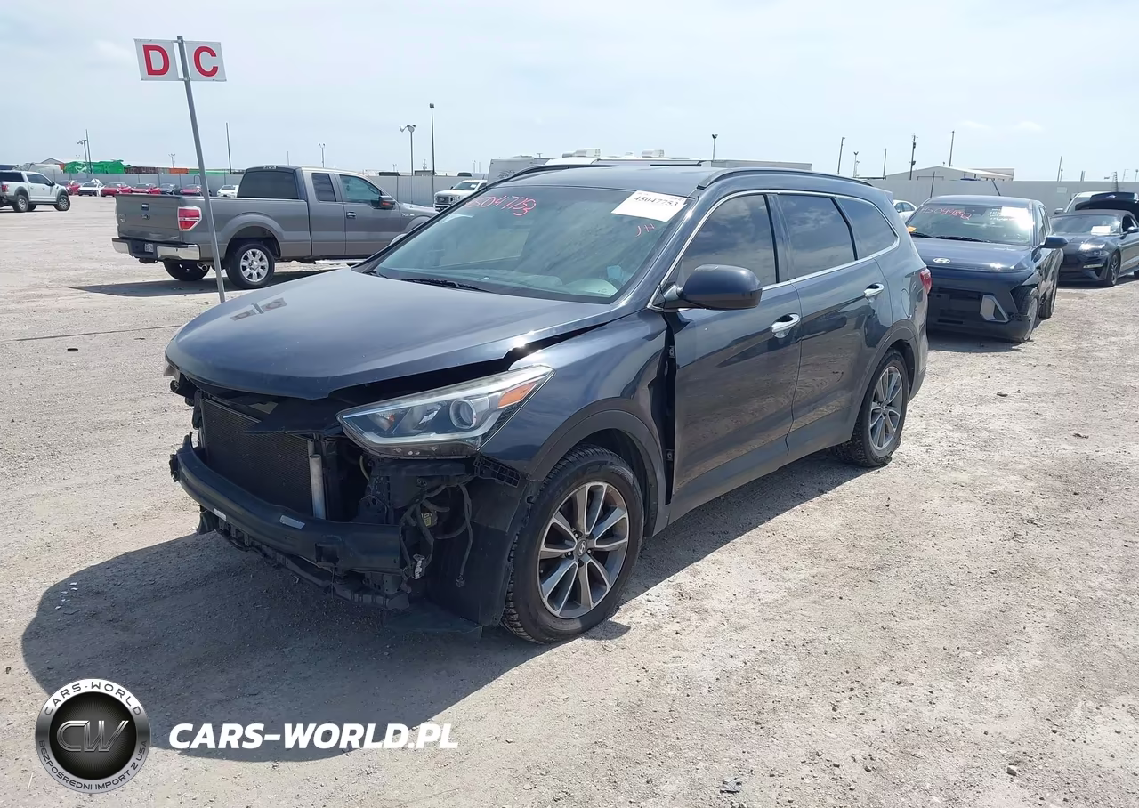 2018 Hyundai Santa Fe Se VIN:KM8SM4HF7JU273603 - 2