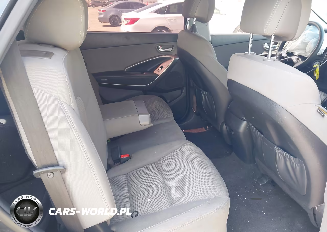 2018 Hyundai Santa Fe Se VIN:KM8SM4HF7JU273603 - 8