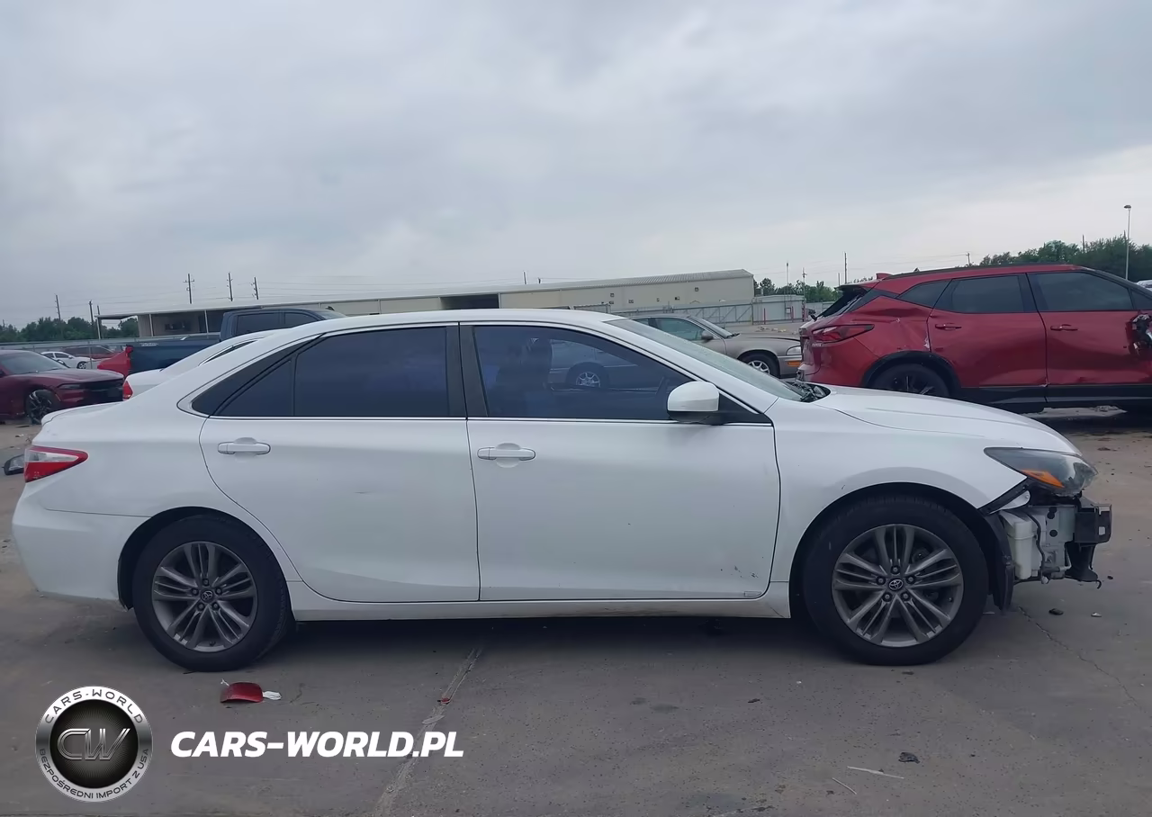 2017 Toyota Camry Se VIN:4T1BF1FK5HU310960 - 14