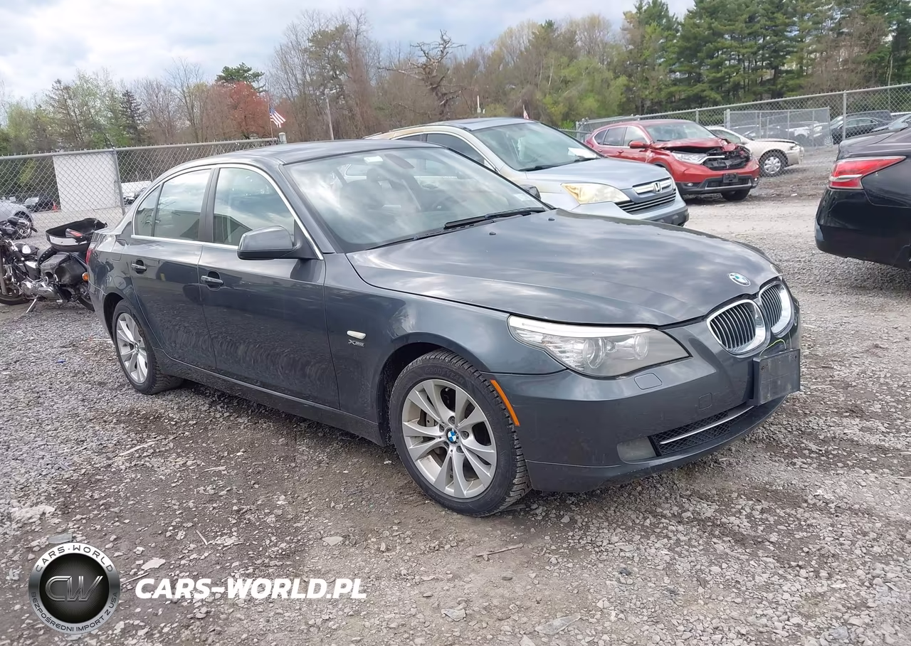 2010 BMW 535I xDrive – zdjęcie 1 z 11