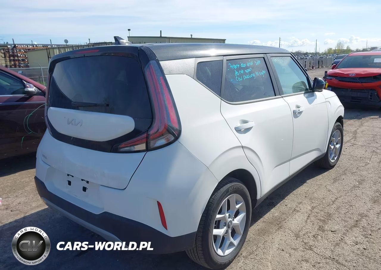 2025 Kia Soul S VIN:KNDJ23AU9S7267343 - 4