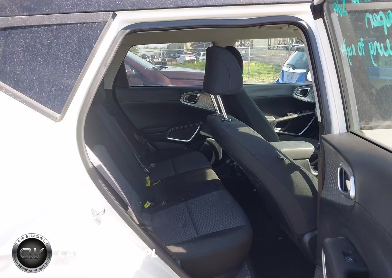 2025 Kia Soul S VIN:KNDJ23AU9S7267343 - 8