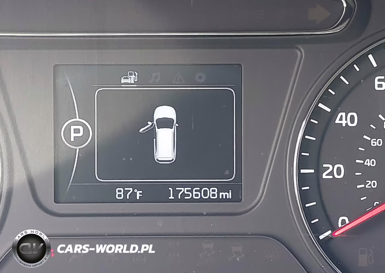 2018 Kia Sorento 2.4L Lx VIN:5XYPGDA38JG416058 - 15