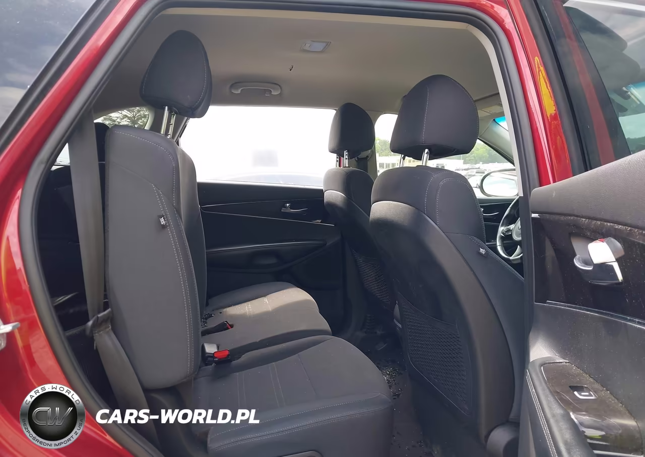 2018 Kia Sorento 2.4L Lx VIN:5XYPGDA38JG416058 - 8