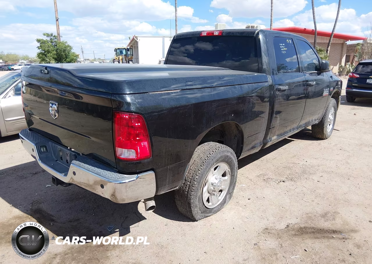 2017 Ram 2500 VIN:3C6UR4CJ0HG536576 - 4