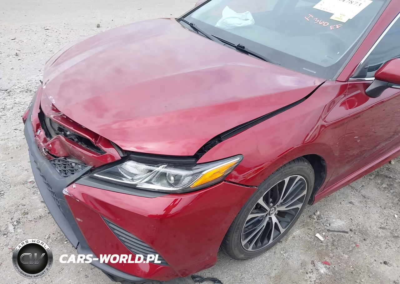 2018 Toyota Camry Se VIN:4T1B11HK3JU652277 - 19