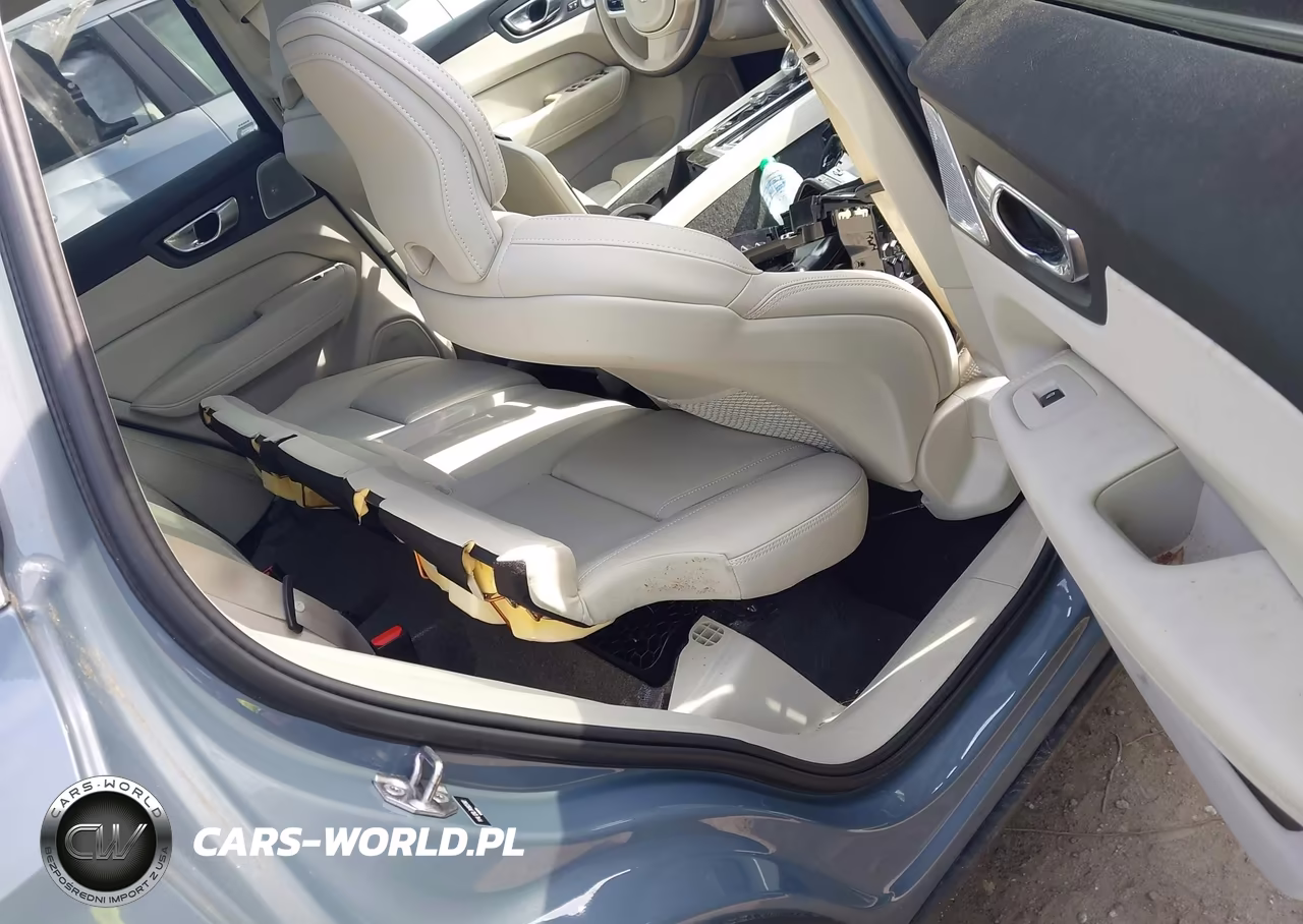 2022 Volvo Xc60 B5 Inscription VIN:YV4L12RL7N1925182 - 8