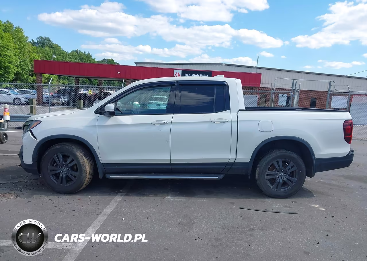 2018 Honda Ridgeline Sport VIN:5FPYK3F14JB001127 - 14