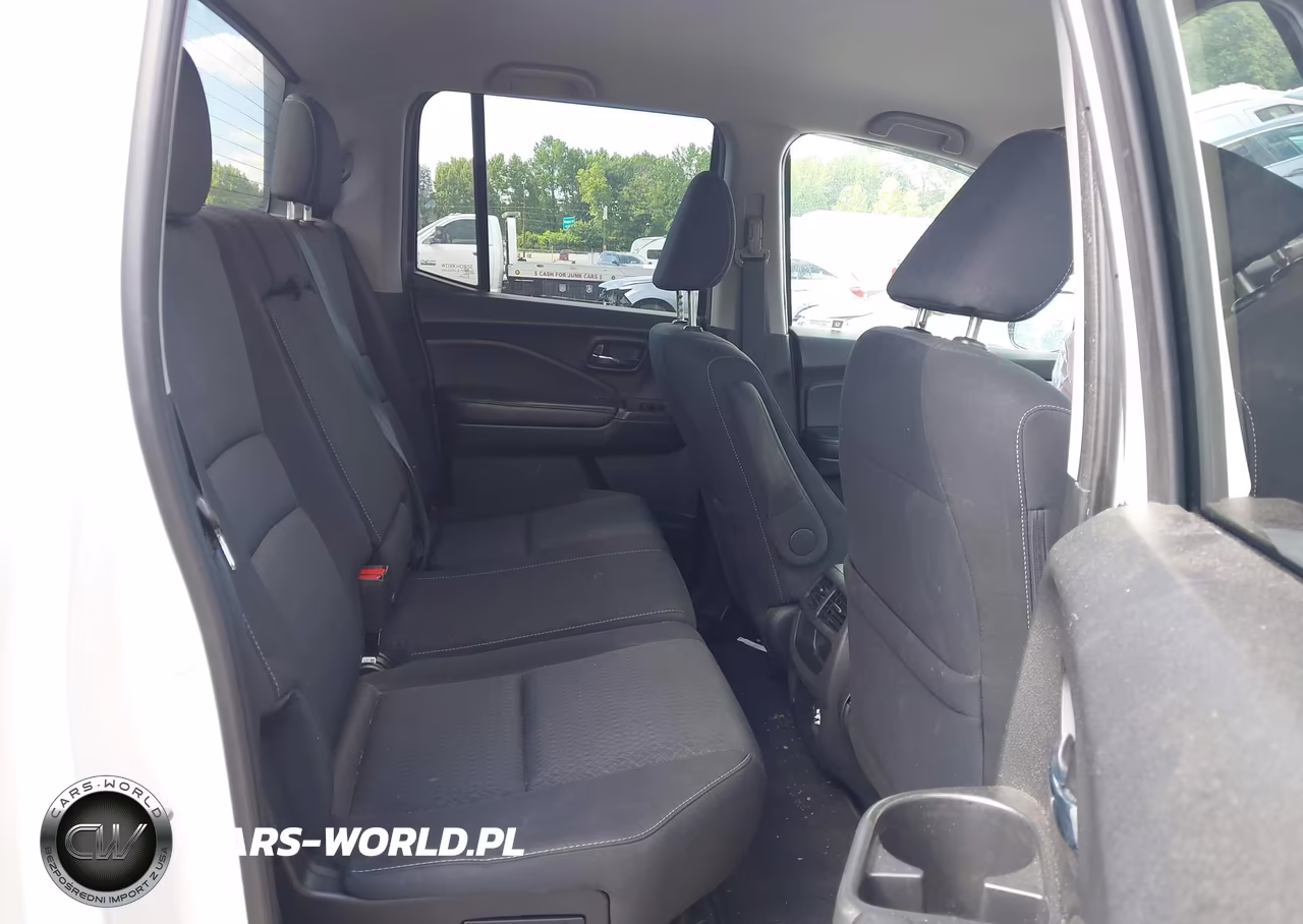 2018 Honda Ridgeline Sport VIN:5FPYK3F14JB001127 - 8