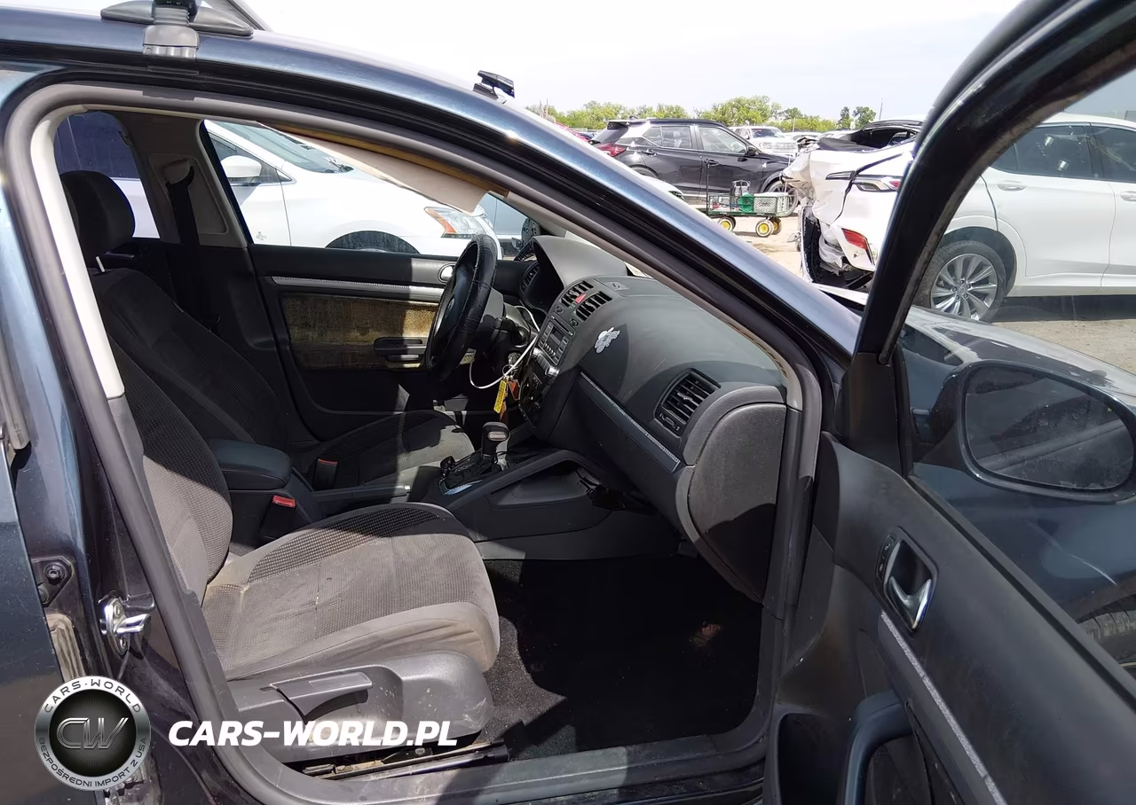 2008 Volkswagen Jetta S VIN:3VWJZ71K18M105154 - 5