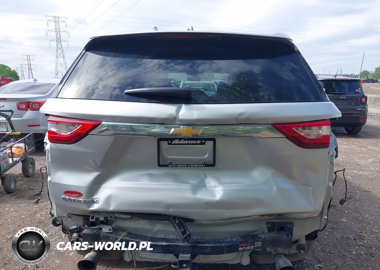 2019 Chevrolet Traverse Ls VIN:1GNERFKW1KJ179184 - 17