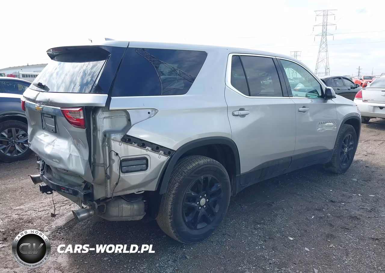 2019 Chevrolet Traverse Ls VIN:1GNERFKW1KJ179184 - 4