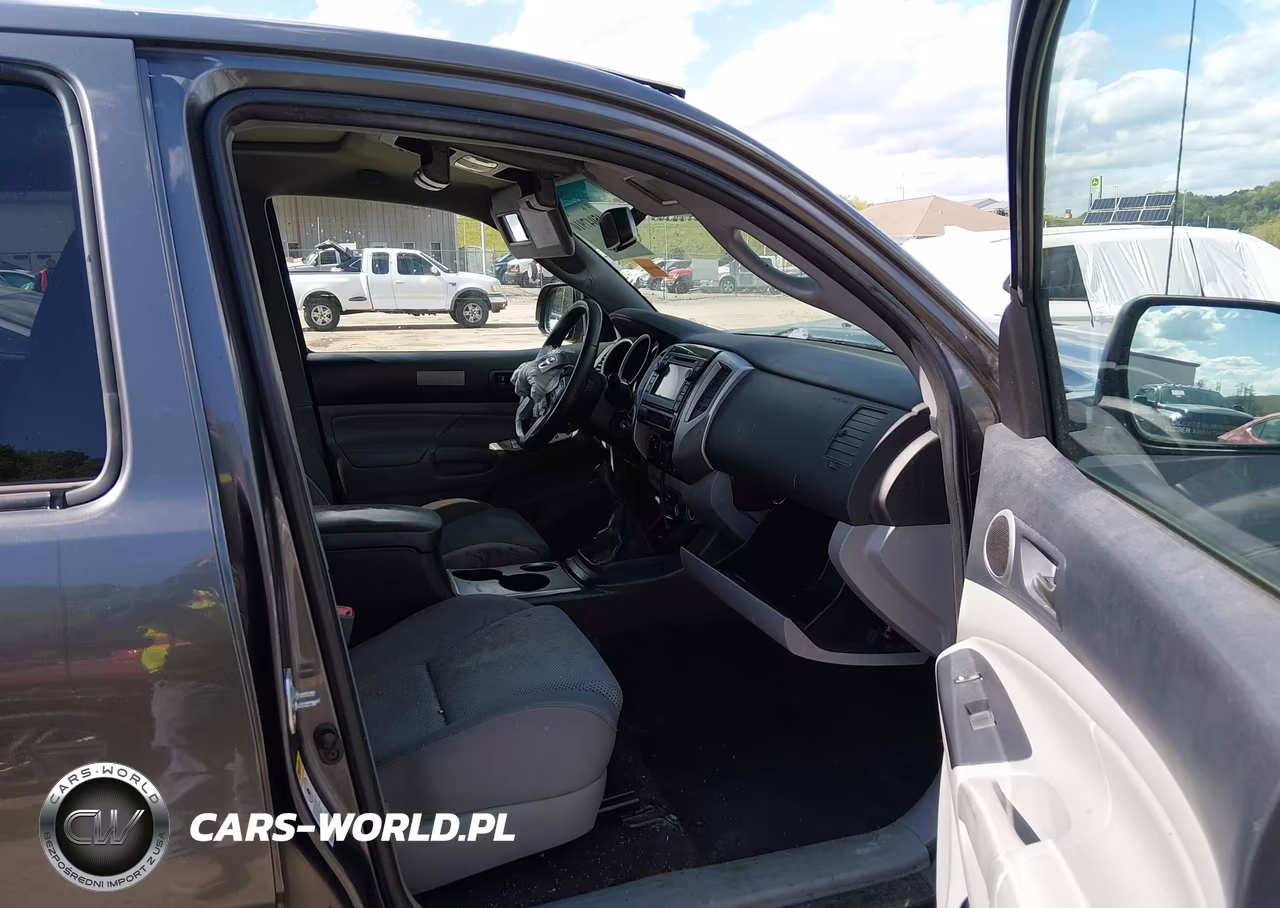 2013 Toyota Tacoma Base V6 VIN:5TFLU4EN9DX049160 - 5