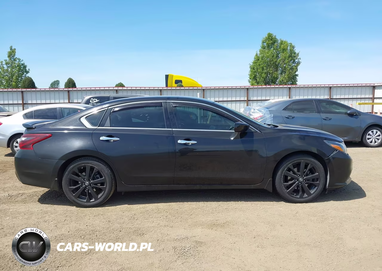 2017 Nissan Altima 2.5 Sr VIN:1N4AL3AP4HC247398 - 13