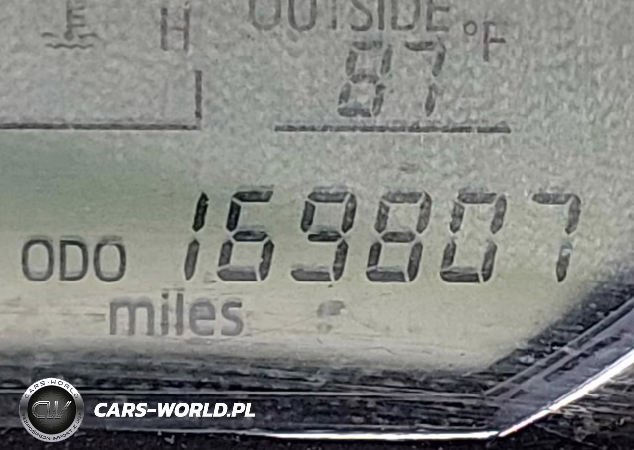 2015 Toyota Corolla Le VIN:5YFBURHE5FP229516 - 16