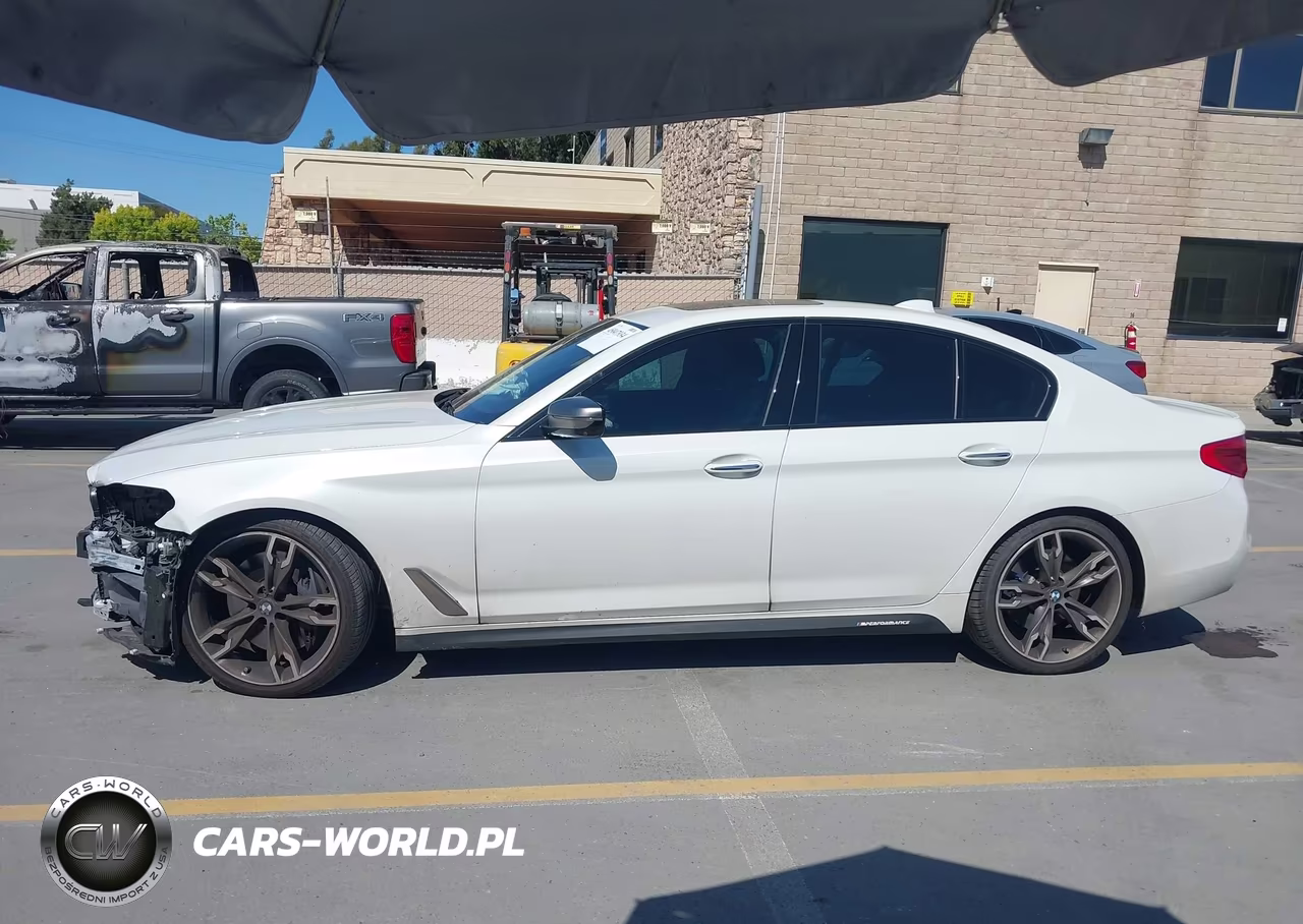 2018 BMW M550I xDrive VIN:WBAJB9C56JB286983 - 15