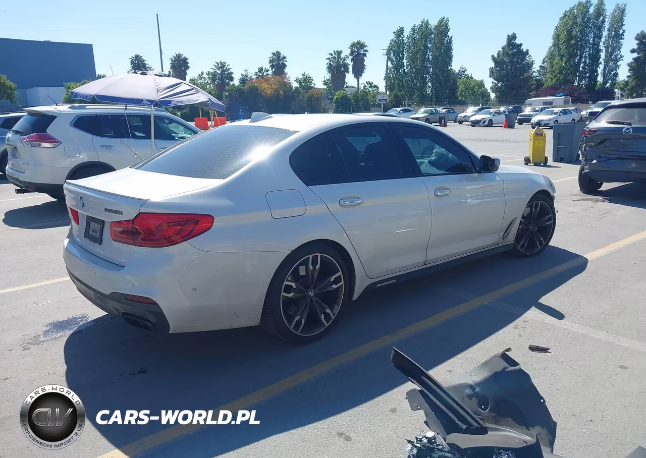 2018 BMW M550I xDrive VIN:WBAJB9C56JB286983 - 4