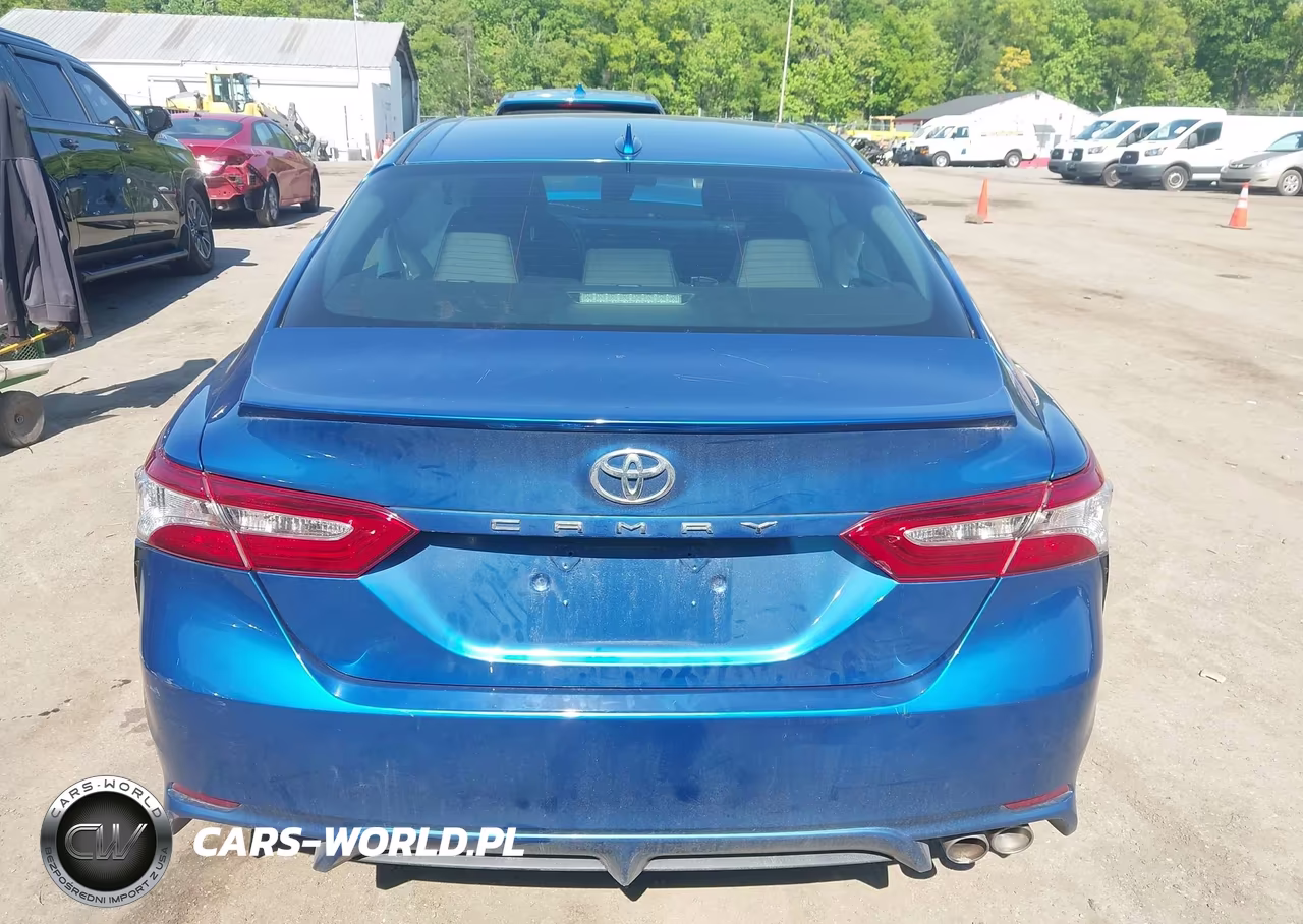 2020 Toyota Camry Se VIN:4T1G11AK6LU330087 - 15