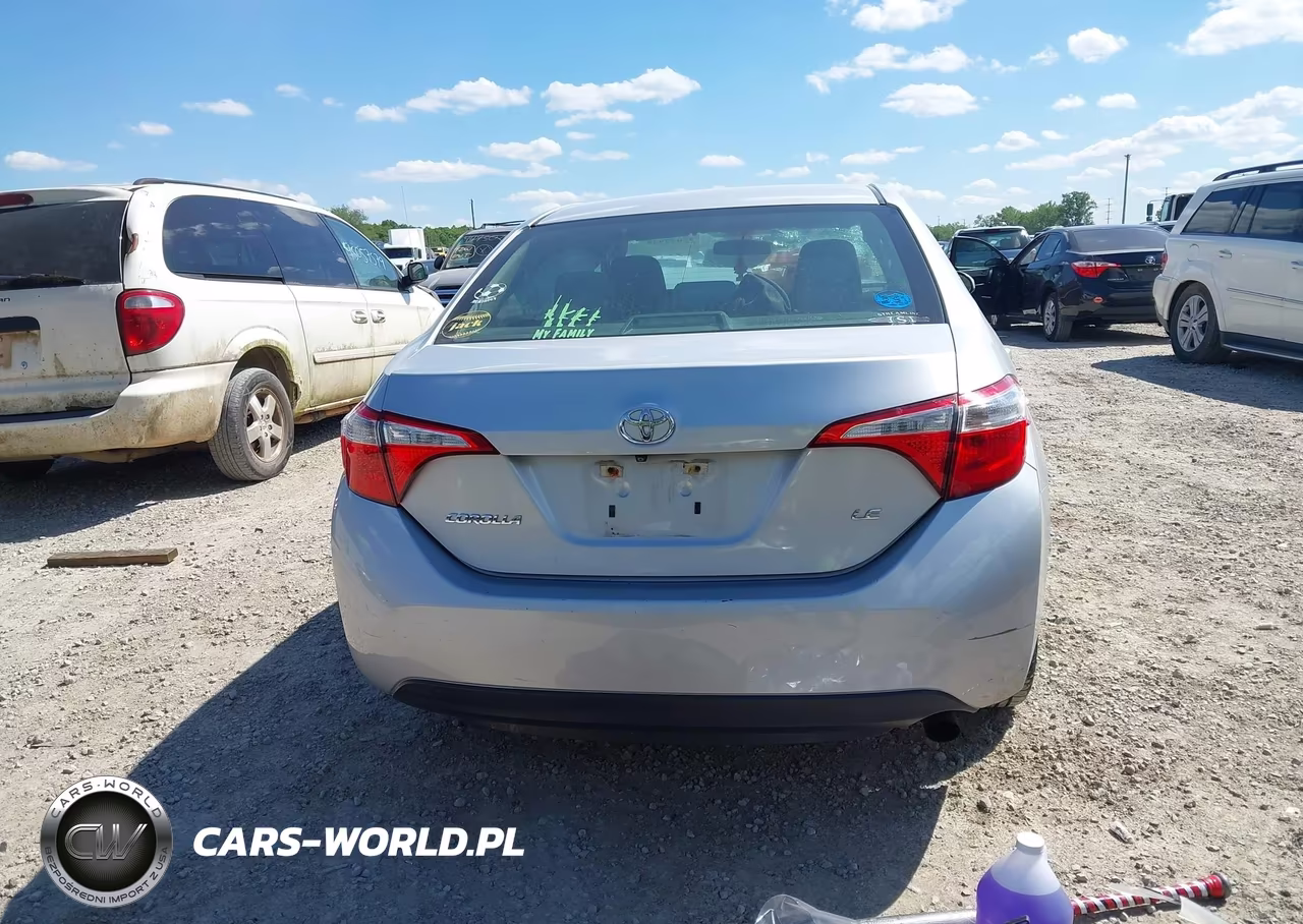2016 Toyota Corolla Le VIN:5YFBURHE5GP496298 - 17