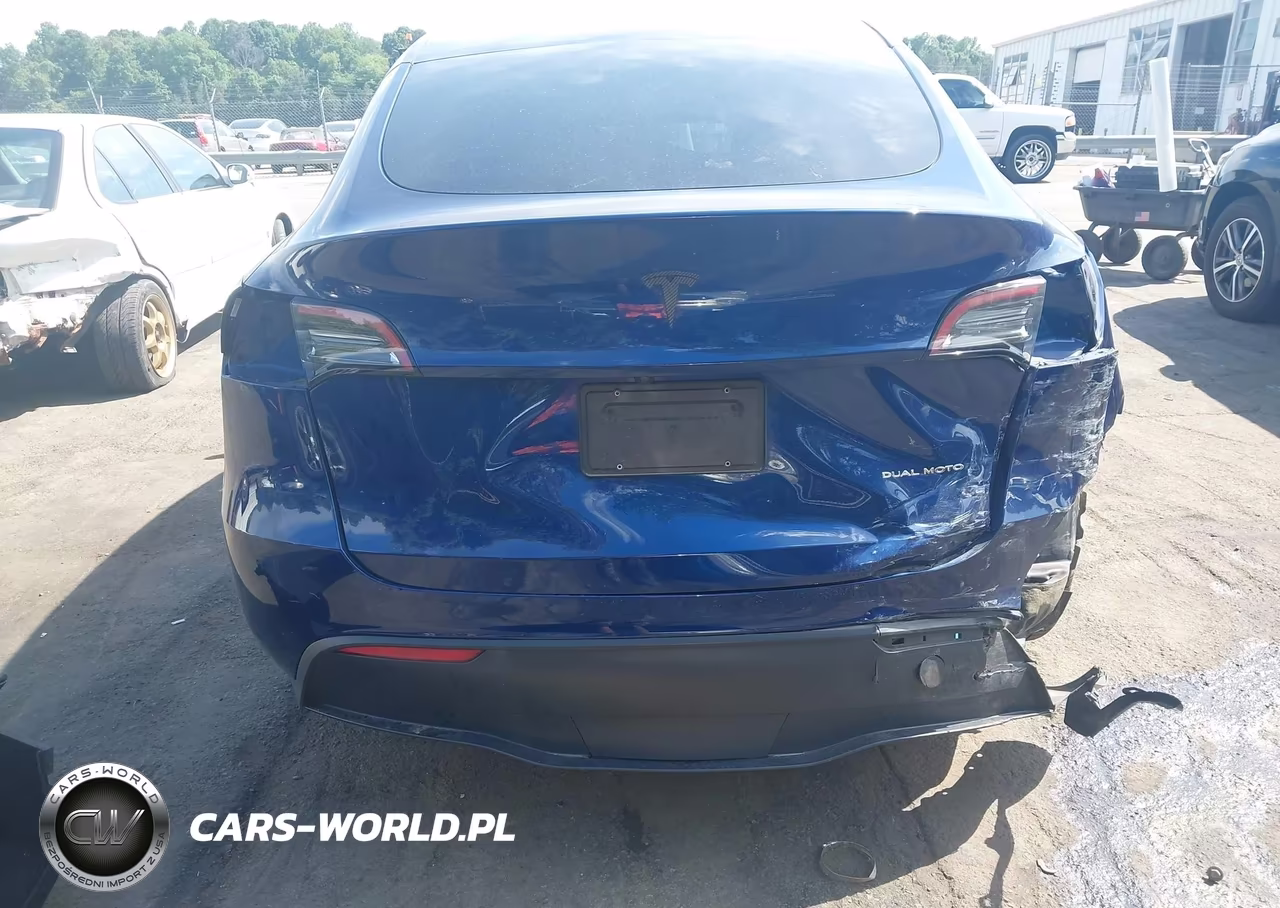 2023 Tesla Model Y Awd-Long Range Dual Motor All-Wheel Drive VIN:7SAYGAEE7PF946880 - 16