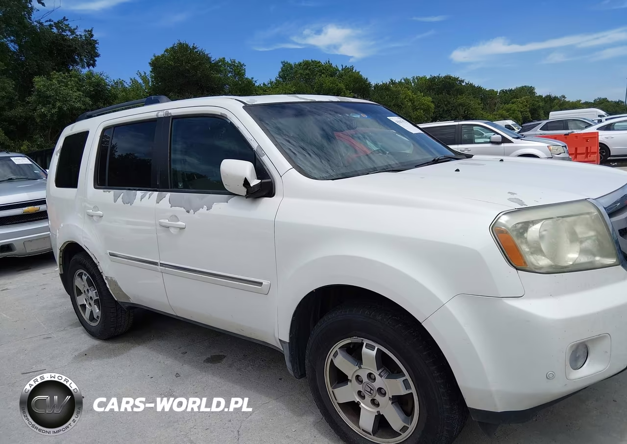 2011 Honda Pilot Touring VIN:5FNYF3H9XBB025711 - 13