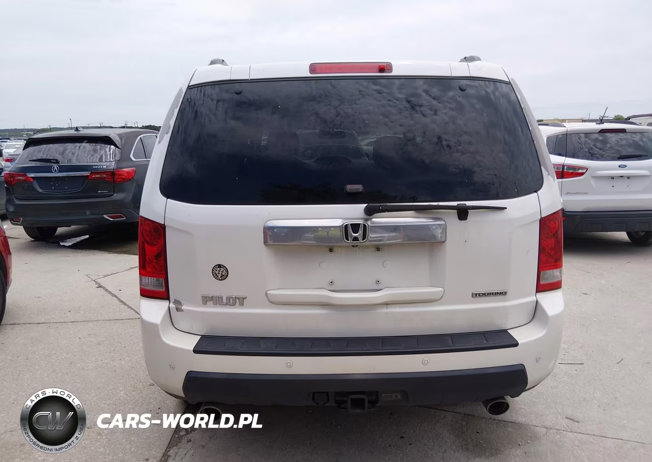 2011 Honda Pilot Touring VIN:5FNYF3H9XBB025711 - 16