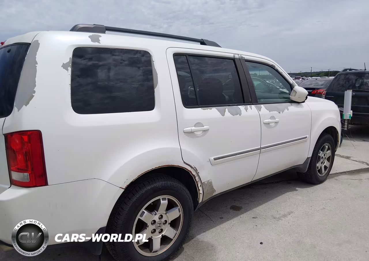 2011 Honda Pilot Touring VIN:5FNYF3H9XBB025711 - 6