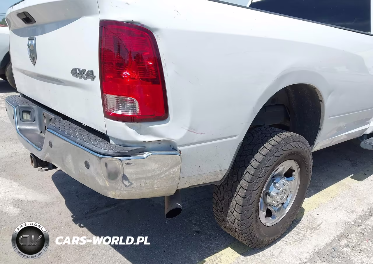 2016 Ram 2500 Tradesman VIN:3C6UR5HJ5GG281579 - 17