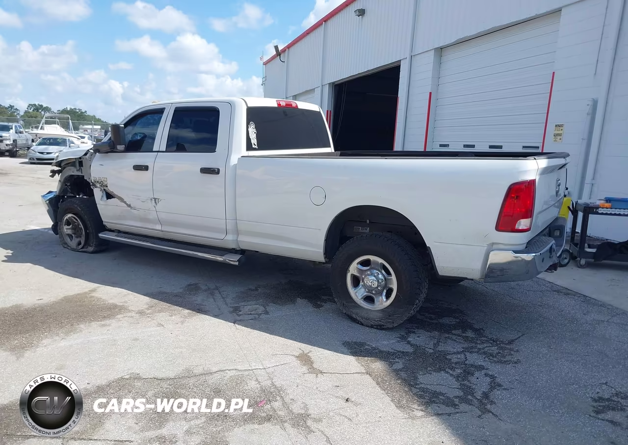 2016 Ram 2500 Tradesman VIN:3C6UR5HJ5GG281579 - 3